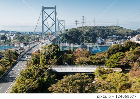 【北九州門司港　関門海峡と関門橋和布刈 第2展望台から】 124069677