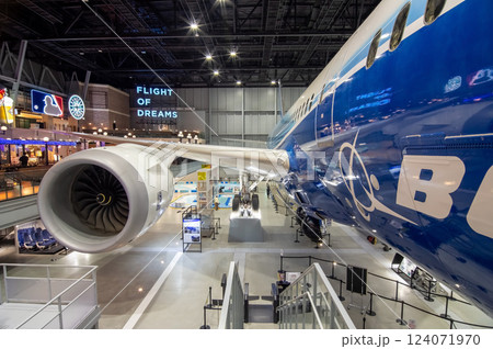 中部国際空港セントレア「フライト・オブ・ドリームス」 124071970