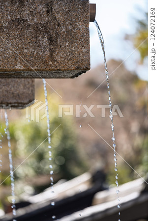 初春の京都 清水寺 音羽の滝 初春の京都 清水寺 音羽の滝 124072169