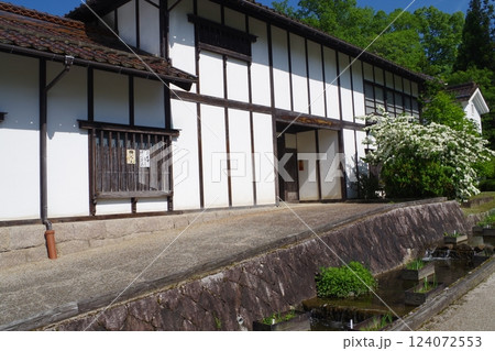 備北丘陵公園豪農屋敷の長屋門 124072553