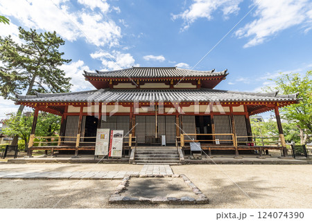 真言律宗総本山 西大寺四王堂(観音堂)　奈良県奈良市 124074390