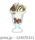 アイスクリームが乗ったチョコソースパフェ 124076321
