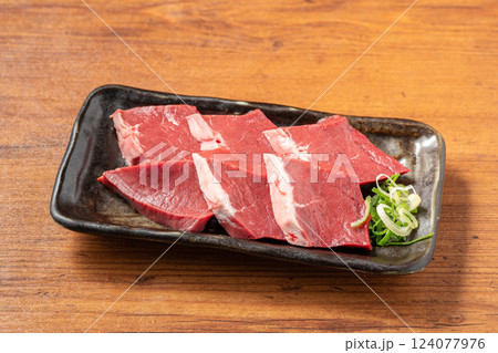 牛肉ハート心臓 124077976