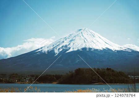 Fuji mountain iconic and Symbolic Mountain of Japan. beautiful tourist attractions that show the culture, traditions at lake kawaguchiko. 124078764