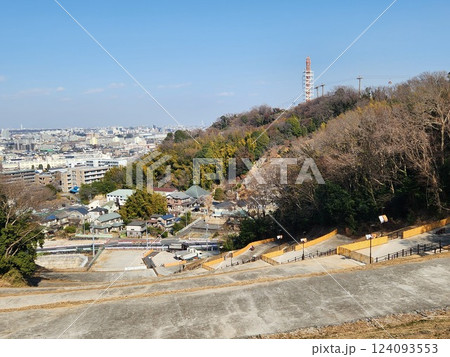 ジャイアンツタウン球場から見下ろした京王よみうりランド駅方面の風景 ジャイアンツタウン球場から見下ろした京王よみうりランド駅方面の風景 124093553