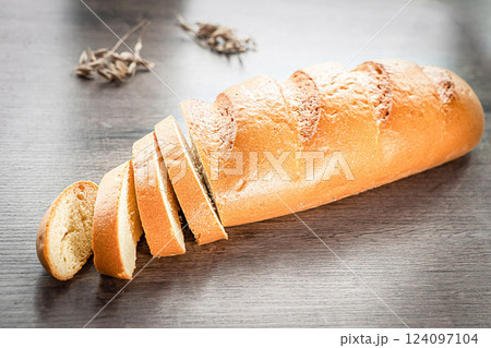 Craft sliced bread on the table at the bakery. The concept of small industries and healthy food 124097104