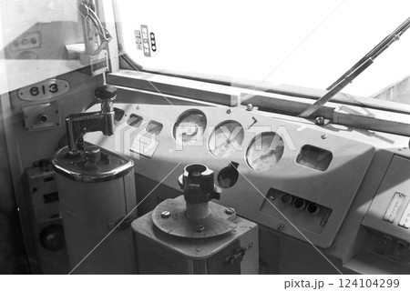 京急、旧600形運転台、613号車、1982年7月1日 124104299