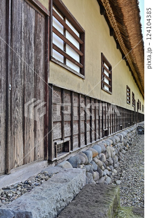 中山道安中宿散歩：旧安中藩武家長屋　安中市安中 124104385