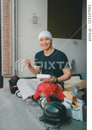 interior finishing 124107001