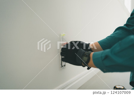 電気工事士 124107009