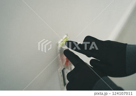 電気工事士 124107011