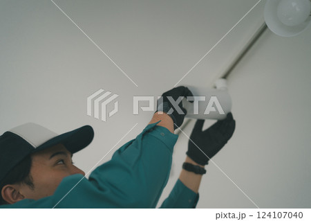 電気工事士 124107040