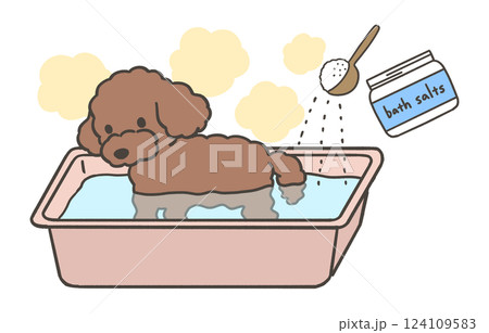 入浴する犬 124109583