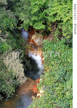 初秋の吾妻峡 124112668