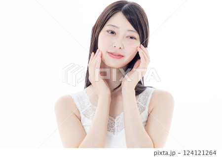 若い女性の美容イメージ 124121264