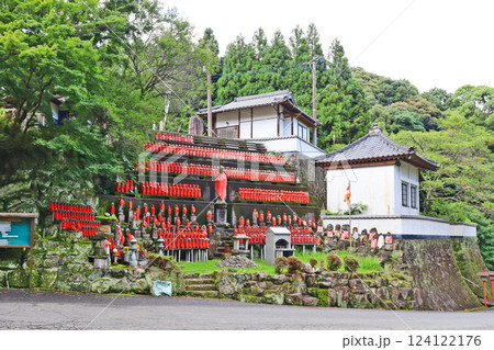 佐賀県三養基郡にある真言宗善通寺派の寺院吉祥寺 124122176