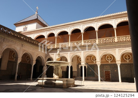 スペイン　セビリア　ピラトの家 124125294