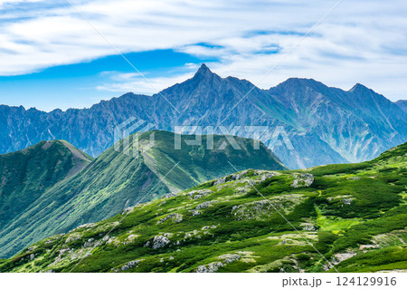 双六岳から見る槍ヶ岳と西鎌尾根 北アルプス双六岳三俣蓮華岳登山 双六岳から見る槍ヶ岳と西鎌尾根 北アルプス双六岳三俣蓮華岳登山 124129916
