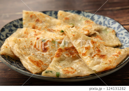 台湾の葱油餅 台湾の葱油餅 124131282