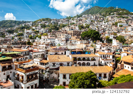 View of the beautiful colonial Magical Town of Taxco de Alarcon located in the Mexican state of Guerrero. View of the beautiful colonial Magical Town of Taxco de Alarcon located in the Mexican state of Guerrero. 124132792