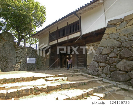彦根城の太鼓櫓(滋賀県彦根市) 彦根城の太鼓櫓(滋賀県彦根市) 124136726