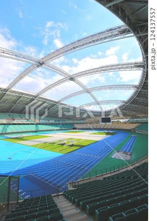 大分ドーム（大分市・縦構図） 124137557