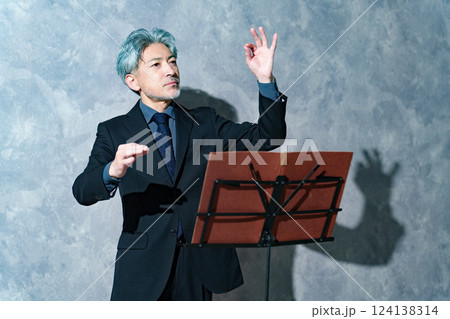 指揮者　コンダクター　マエストロ 124138314