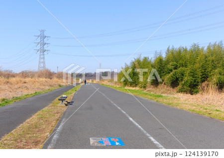 千葉県千葉市花見川サイクリングロード沿線の風景2025年3月 124139170