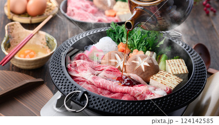 すき焼き （ 国産和牛 ） 124142585