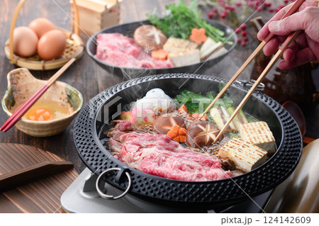 すき焼き （ 国産和牛 ） 124142609