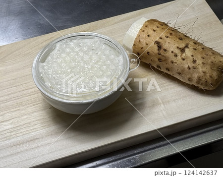 日本の長芋料理を作りましょう 日本の長芋料理を作りましょう 124142637