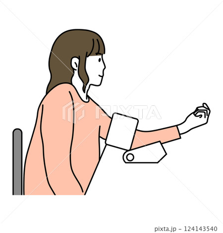 血圧測定をする女性のイラスト 124143540