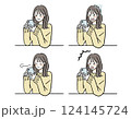スマホを見る女性・表情セット 124145724