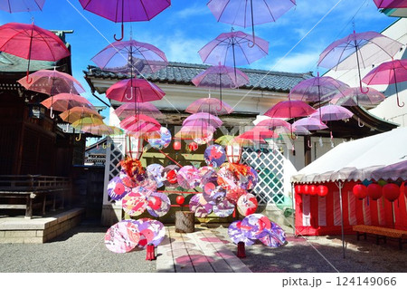 五泉八幡宮　アンブレラスカイ（新潟県） 124149066