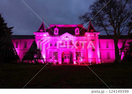 旧米沢高等工業学校本館　山形大学工学部　ライトアップ 124149399