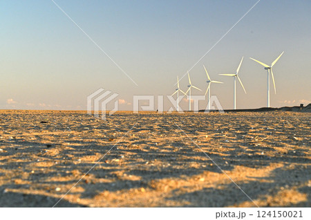 砂浜と波崎ウィンドファーム 砂浜と波崎ウィンドファーム 124150021