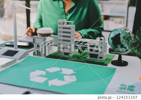 Young Asian business team discussion reusable product in office,start up eco-friendly business,environmental protection,sustainable business model,ESG strategy,team meeting,people work at home concept 124151107