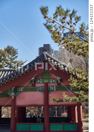 Deoksugung royal palace of Joseon dynasty in Seoul, South Korea 124151337