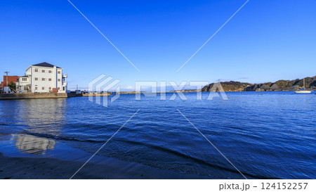 三浦郡葉山町森戸海岸の春 三浦郡葉山町森戸海岸の春 124152257