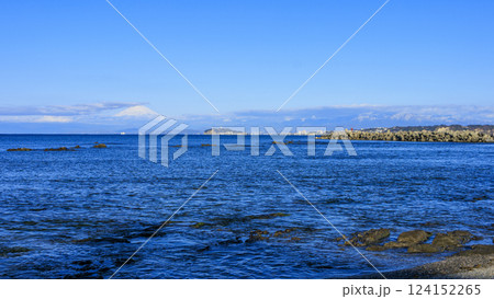 三浦郡葉山町森戸海岸の春 三浦郡葉山町森戸海岸の春 124152265
