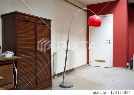 Dirty white wall in grungy loft with moisture and spider web 124154804