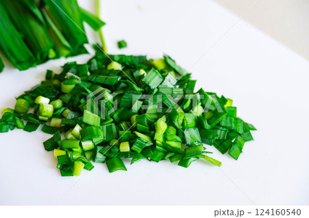 ニラのみじん切り 124160540