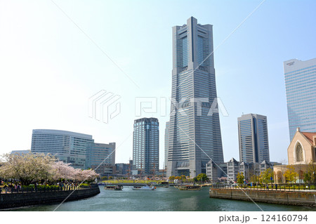 横浜 124160794