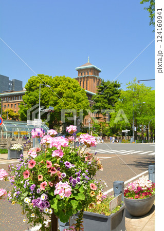 横浜 124160941
