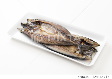 鯖の干物 124163717
