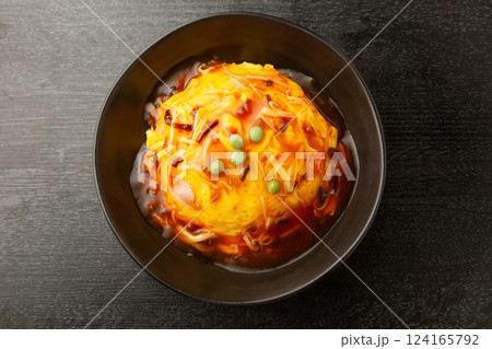 天津飯 124165792