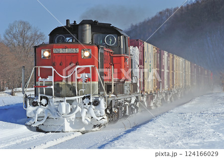 石北本線 生野 JR貨物 DD51-1165+コキ+DD51-1150(鷲別) 石北本線 生野 JR貨物 DD51-1165+コキ+DD51-1150(鷲別) 124166029