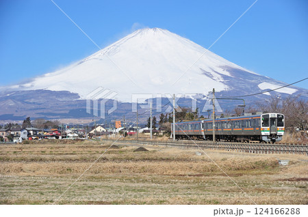 御殿場線　御殿場－足柄　JR東海　211系　GG4編成（静岡） 124166288
