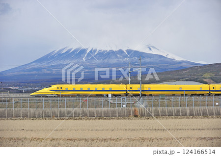 東海道新幹線　三島－新富士　R西日本　923形3000番台　T5編成（博多）　ドクターイエロー 124166514