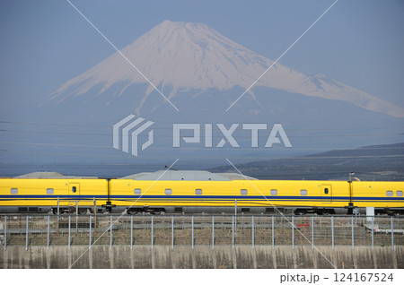 東海道新幹線 三島-新富士 JR東海 923形0番台 T4編成(東京) ドクターイエロー 東海道新幹線 三島-新富士 JR東海 923形0番台 T4編成(東京) ドクターイエロー 124167524